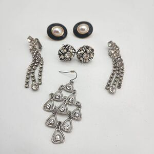 Vintage Clip On Screw On Eaarings Lot